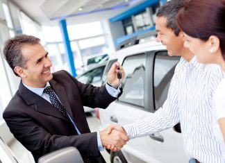 چگونه به یک فروشنده حرفهای تبدیل شویم؟